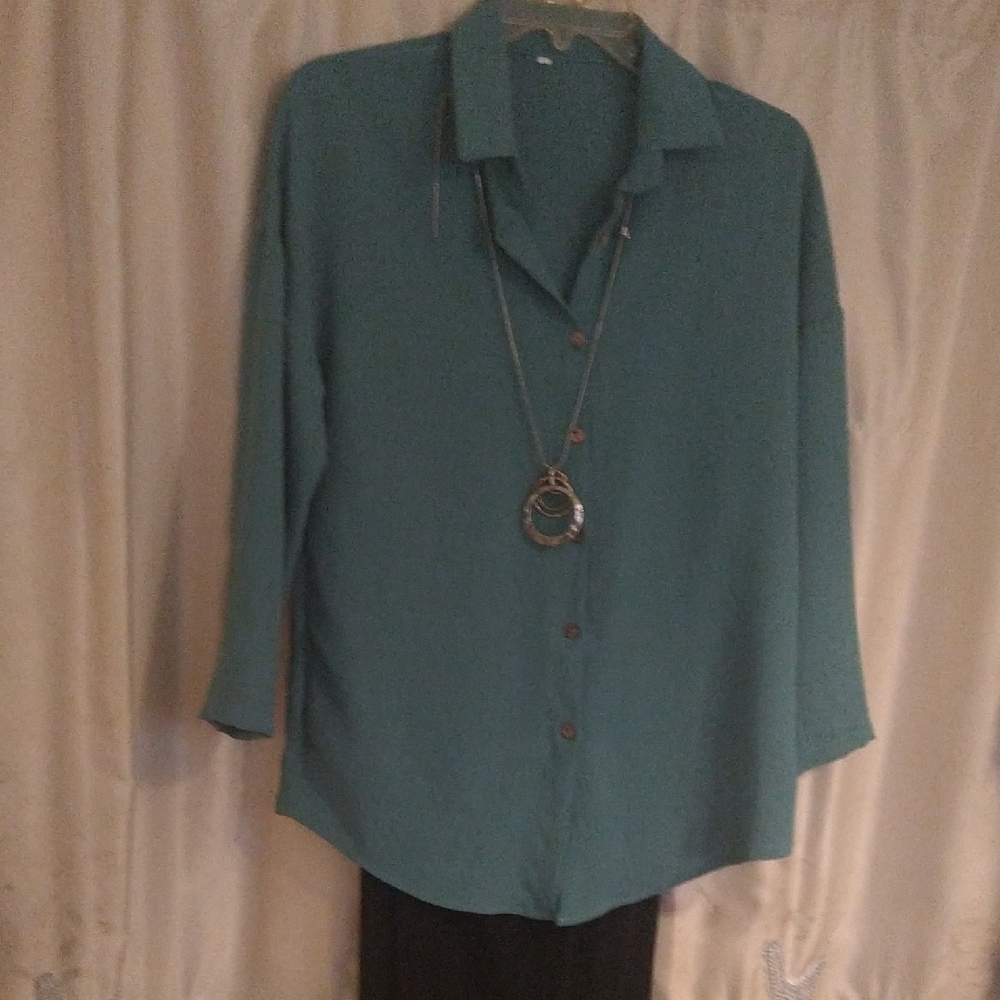 Elegant Teal Women's Button-Up Blouse